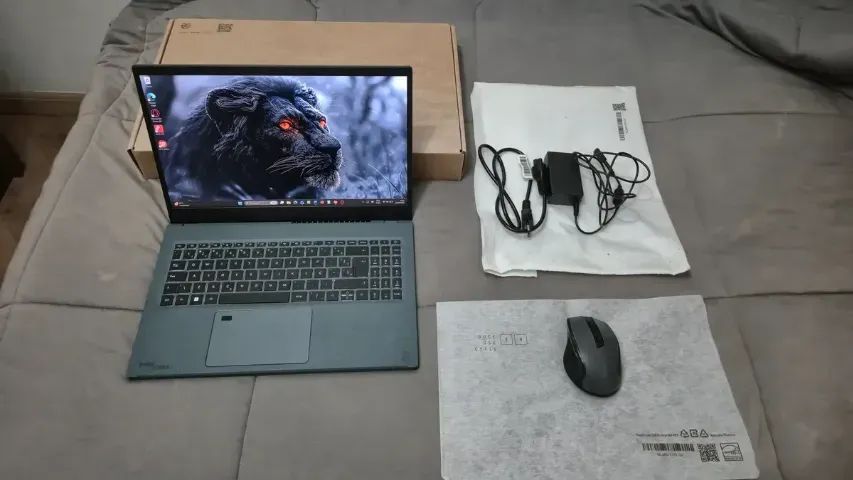 Notebook Acer Vero Av15-53p-56hm I5 8gb 512gb Verde