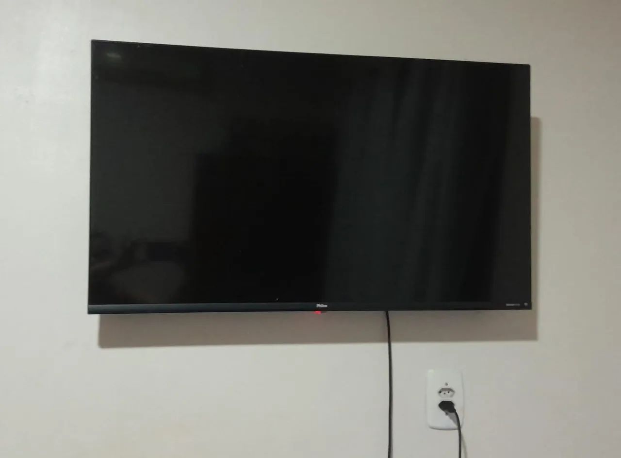 Vendo tv smart 43 polegadas 