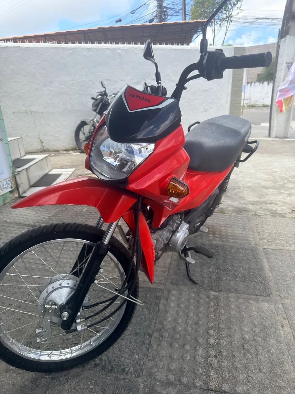 Pop 110 única dona 