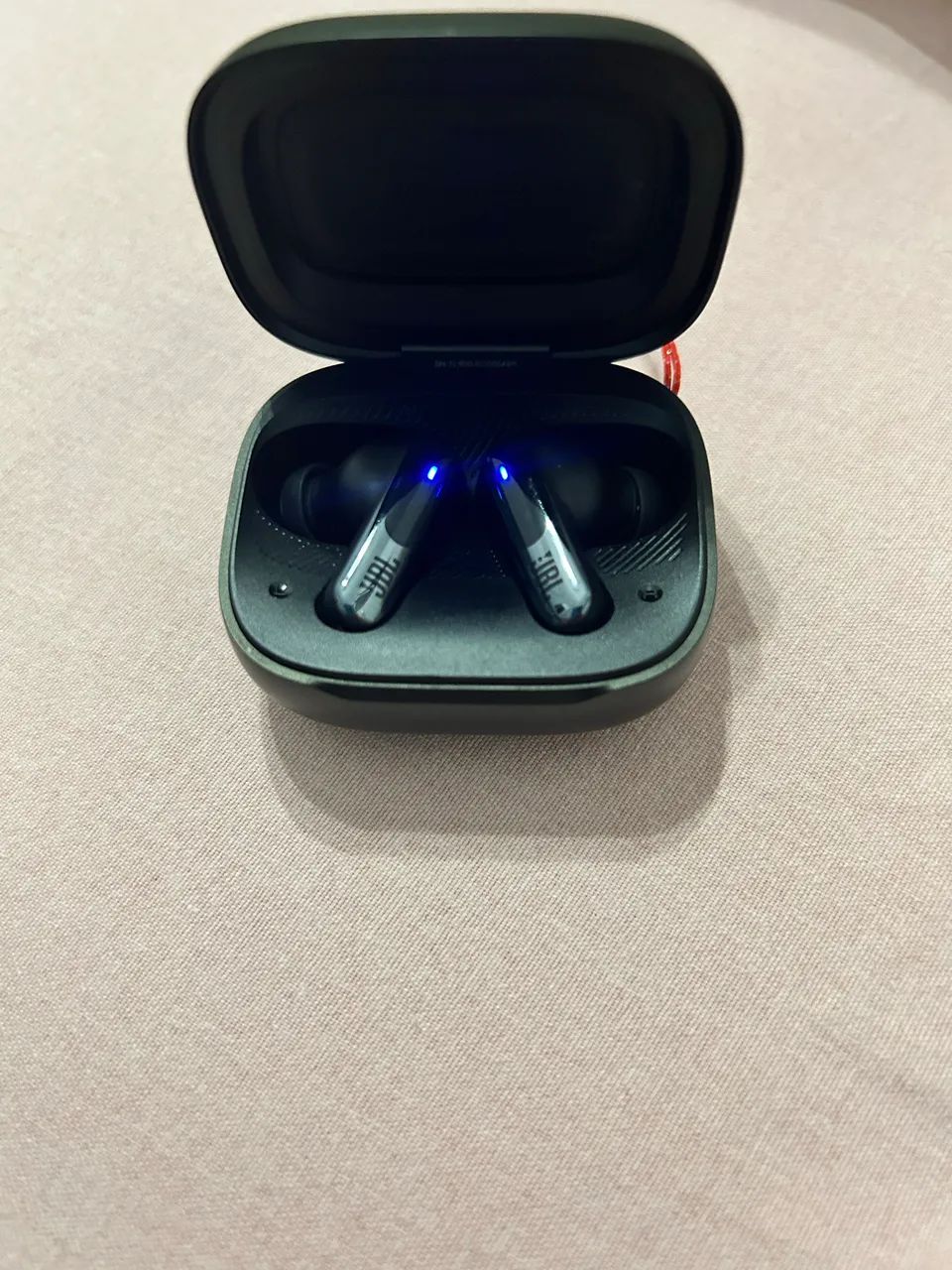Jbl live beam 3451967632928952320