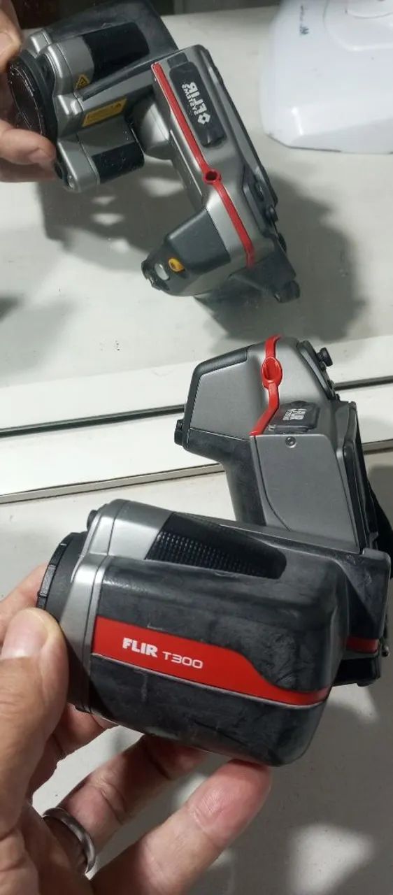 Câmera Termográfica Flor T300