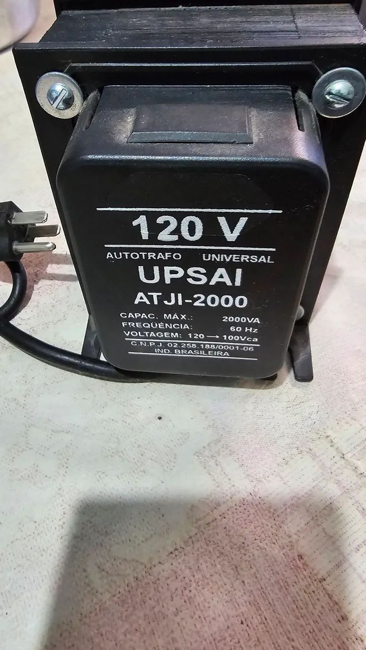Auto transformador upsai 2000va 110 para 100 - Foto 5