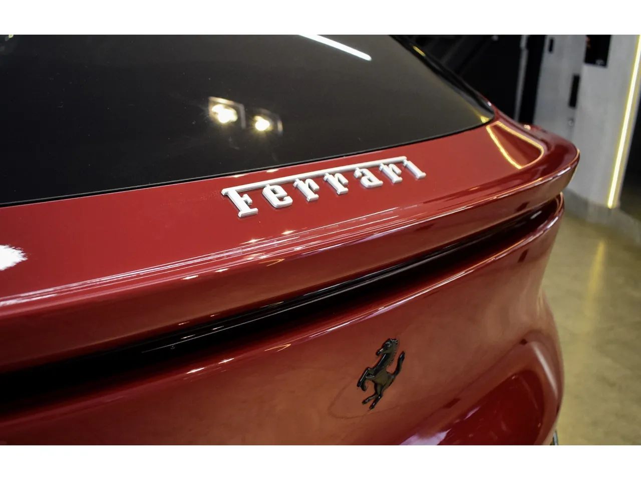 Ferrari Purosangue 6.5 V12 725cv, foto 12 de 20