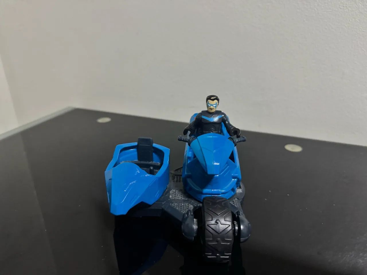 Brinquedo imaginext transformável asa noturna