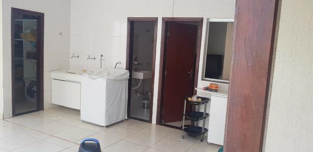 Sobrado com 4 suítes na melhor localização de Vicente Pires! - Foto 14