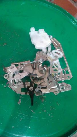 Fechadura Porta Lateral Master 13/16 Renault Cód.: *1 - Foto 2