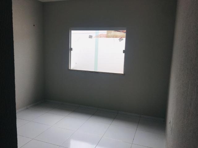 Linda casa com documentação grátis 2 quartos e 2 suites - Foto 11