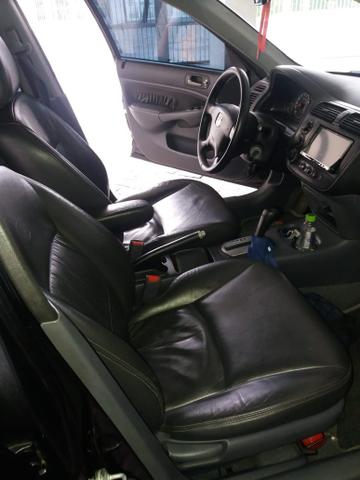 Honda civic ótima oportunidade - Foto 2