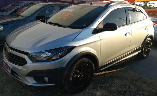Onix Hatch Activ 1.4 8V Flex