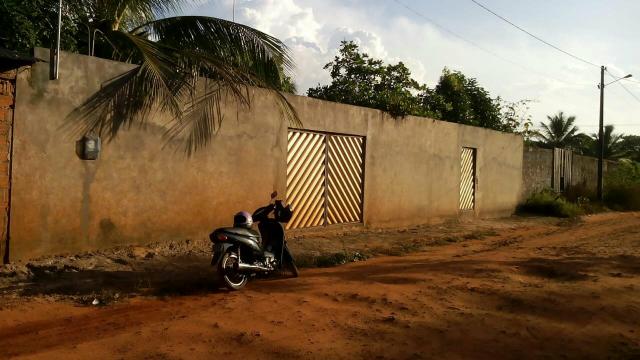 Mini sítio todo murado com casa dentro negócio em carro também - Foto 3