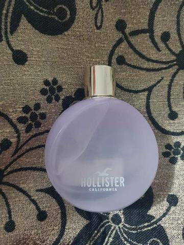 perfume hollister free wave