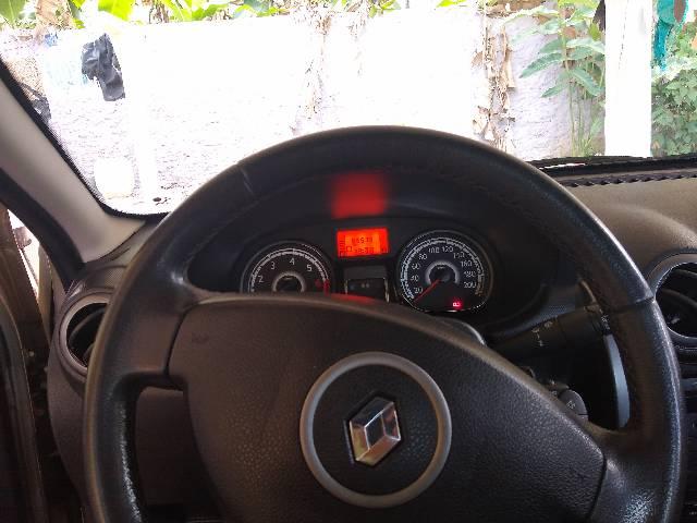 Sandero 2012