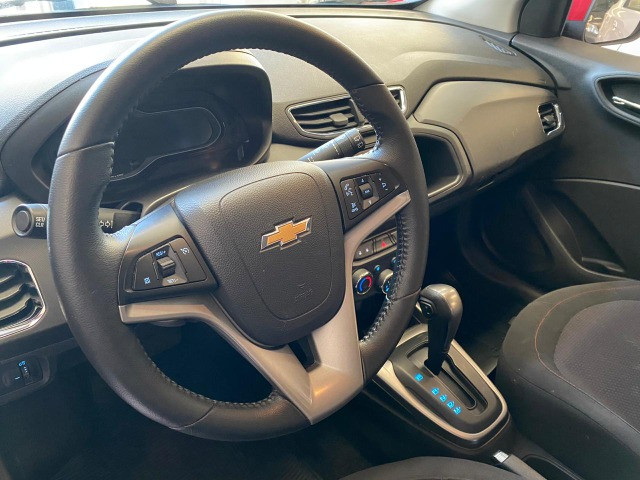 Onix 1.4 LTZ 2016 automático, segundo dono - Foto 7
