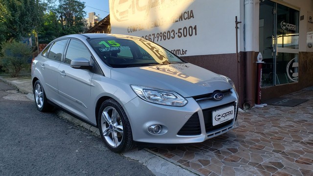 FOCUS SE PLUS 2.0 FLEX 2015