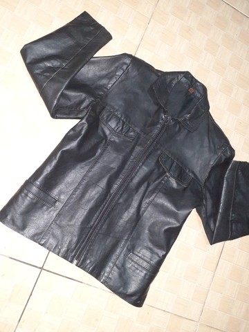 jaqueta de couro de homem tamanho m - Foto 2