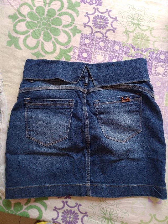 SAIA JEANS NUNCA USADA TAMANHO 40 - Foto 2