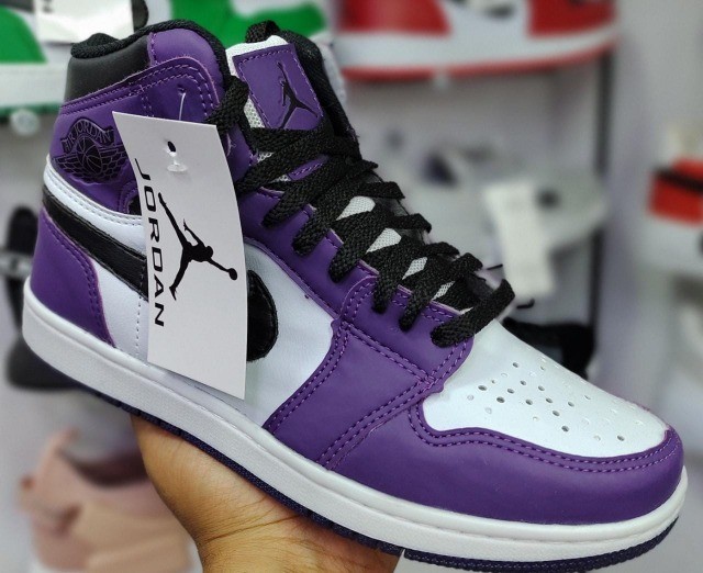 TÊNIS NIKE AIR JORDAN 1 LOW ' COURT PURPLE '