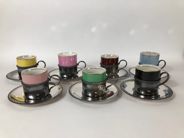 maravilhoso aparelho café porcelana mauá dec.ouro18k,déc.60