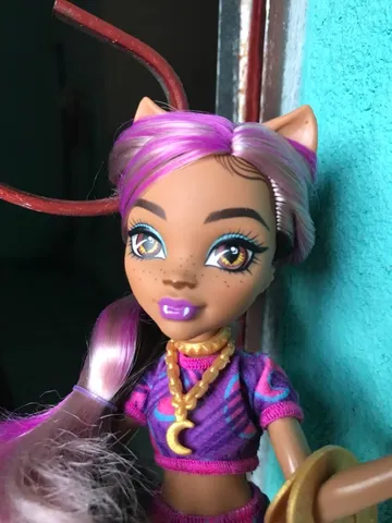 MAQUIAGEM BONECA MONSTER HIGH - CLAWDEEN WOLF - MAQUIAGEM