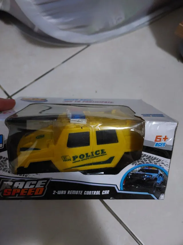 Carrinho de DRIFT de Controle Remoto - High Speed (+ 4 Pneus e 6 Cones  Extra)