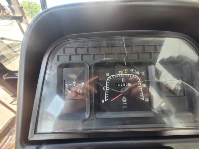 Pulverizador New Holland SP3500  - Foto 6