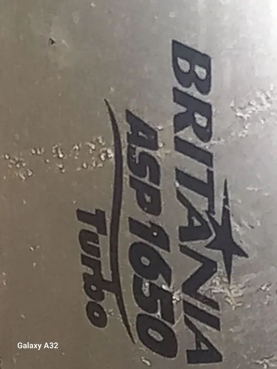 ASPIRADOR DE PÓ BRITÂNIA 1650W EM EXCELENTE ESTADO - Foto 3