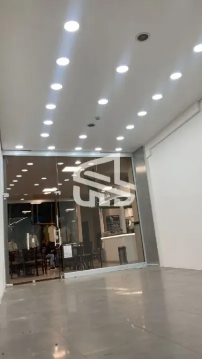 Sala comercial no Brás excelente ponto de comércio com ampla estrutura próximo de melhores