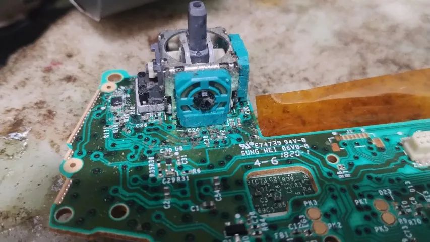 Conserto Controle de xbox one  series s e series x - Foto 5
