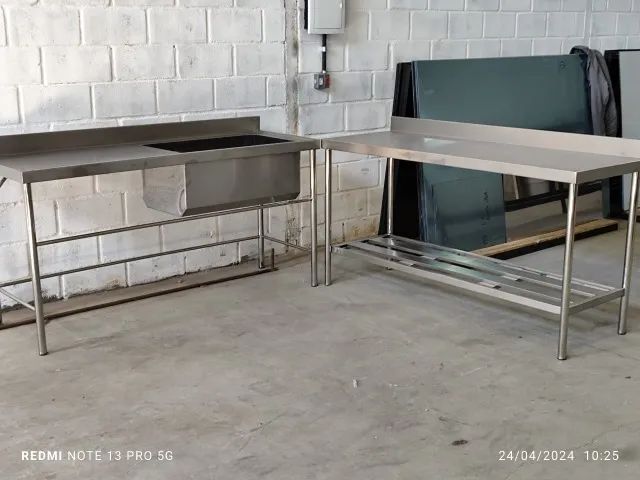 Bancada com bojo 1,80m mesa de 180cm Todos Inox - Fabricação 