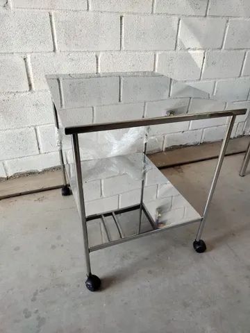Mesa de Inox - Rodinhas e corte em detalhe (fabricamos) 