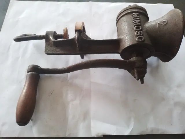 moedor de cereais e tempero antigo