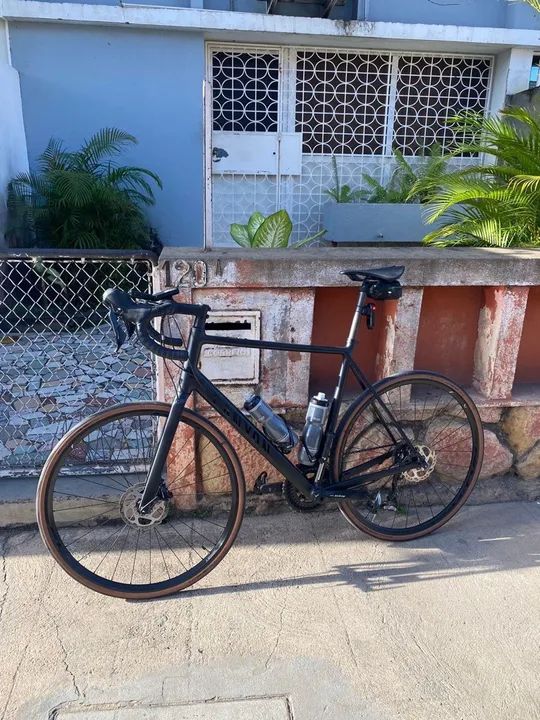 Bicicleta Speed Canyon Endurace XL em Alumínio e Carbono - Pronta para Rodar! Muito nova. - Foto 2