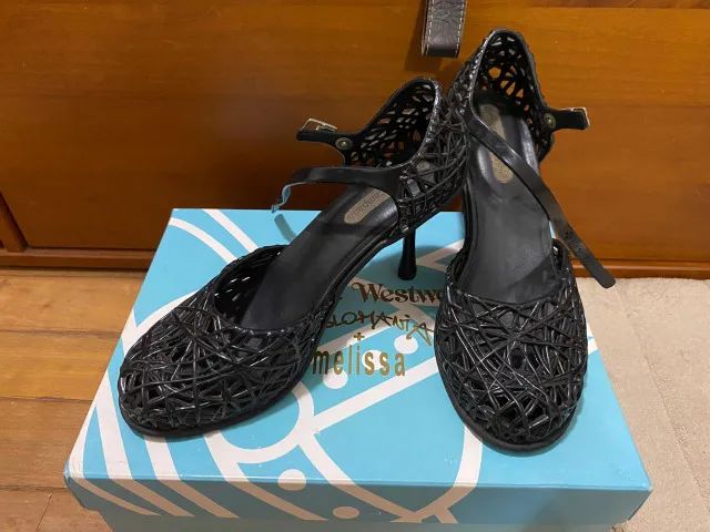Salto Melissa Preto - Campana - Tam. 36 - COM CAIXA