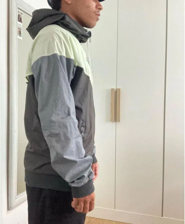 corta vento Nike windrunner original  - Foto 3