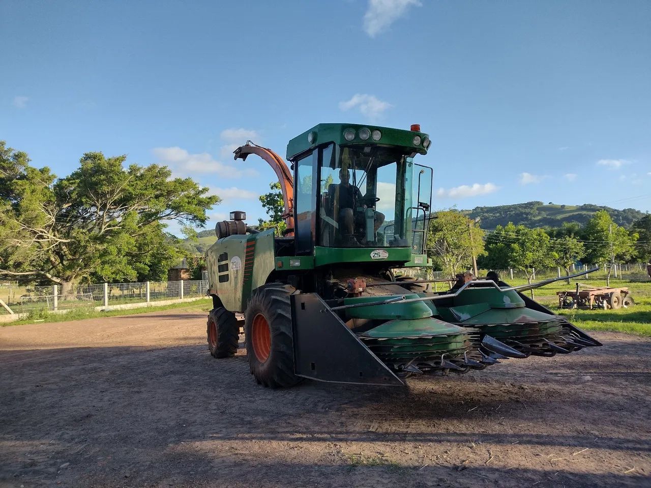 Colheitadeira.forrageira zs  - Foto 2