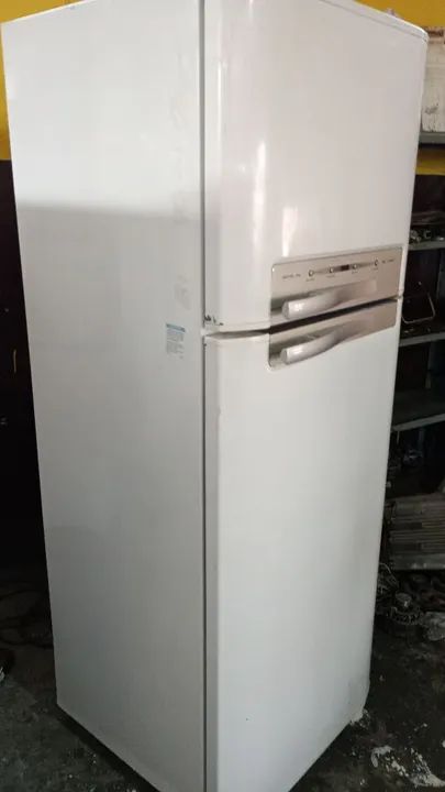 ELETROLUX FROST FREE. REI DA GELADEIRA  - Foto 2