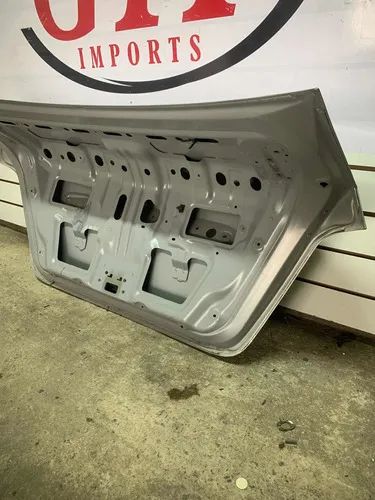 Tampa Porta Malas Chevrolet Sonic Sedan - Foto 5