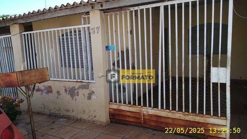 Casa com 3 dormitórios para alugar, 100 m² por R$ 935/mês - Coophatrabalho - Campo Grande/