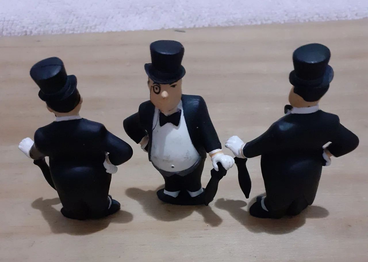 Miniaturas do Pinguim do Batman - Coleção Páscoa Nestlé antigo  - Foto 2