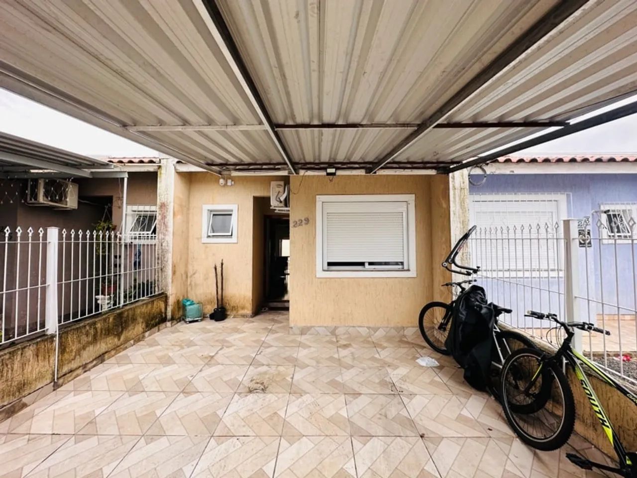 Casa com 2 Dormitorio(s) localizado(a) no bairro RESTINGA em Porto Alegre / Ref.:OR6825810