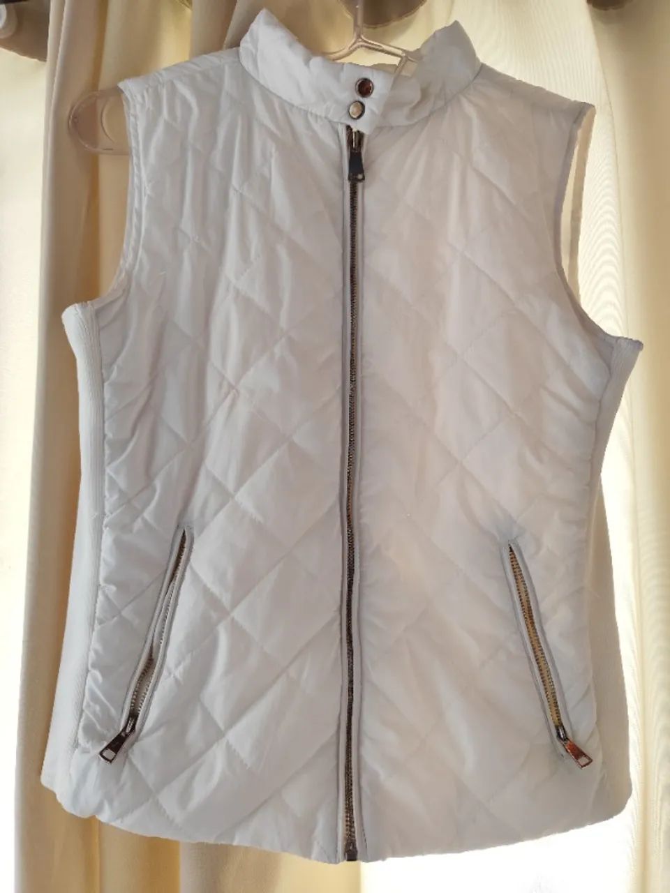 Colete branco feminino frio inverno