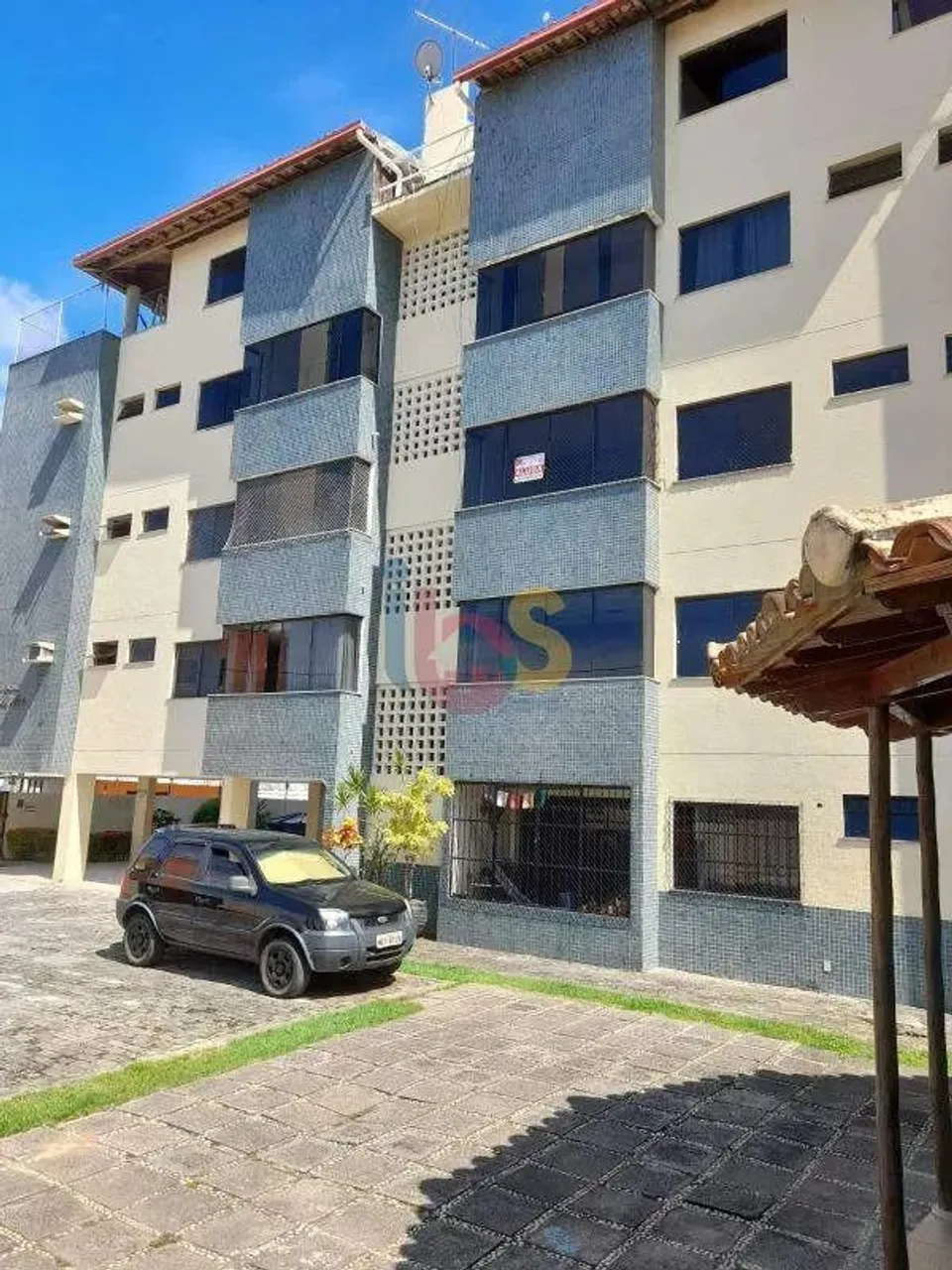 Alugo Apartamento 3/4 no Pontal