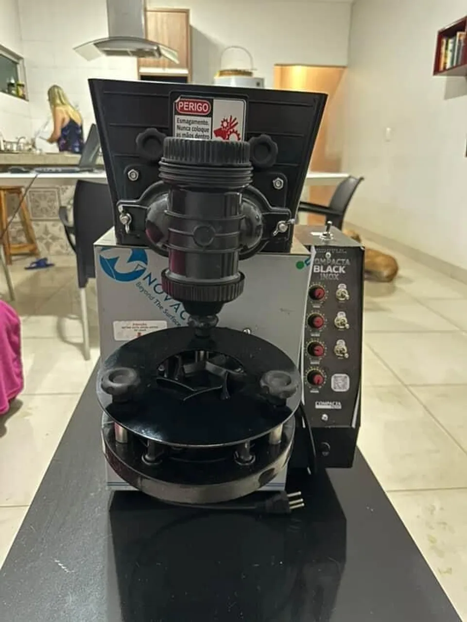MODELADORA DE SALGADOS INOX 7 A 150 GRAMAS INDUSTRIAL (LACRADA)