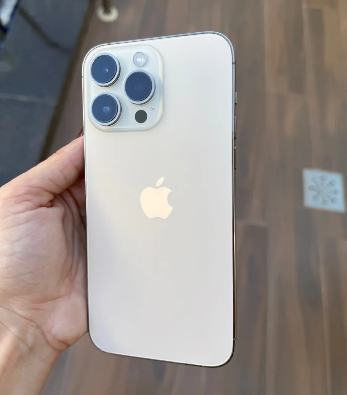 iPhone 14 PRO MAX 256gb Dourado