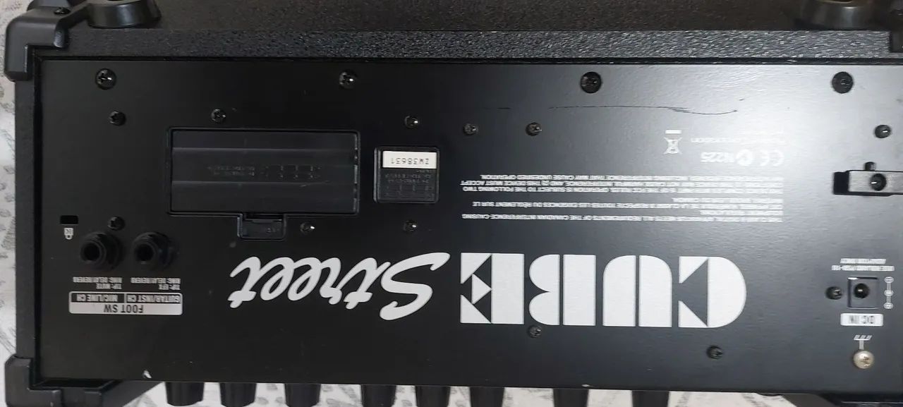 Amplificador Cube Street - Roland - Foto 5