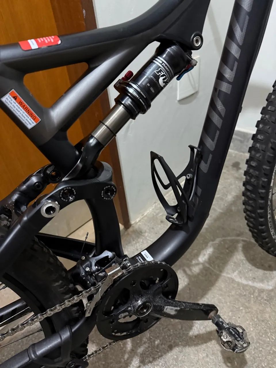 Bicicleta Specialized Stumpjumper FST alumínio  - Foto 4