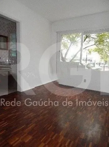 Venha morar no coração da Cidade Baixa, próximo a todos os recursos do bairro. Excelente a