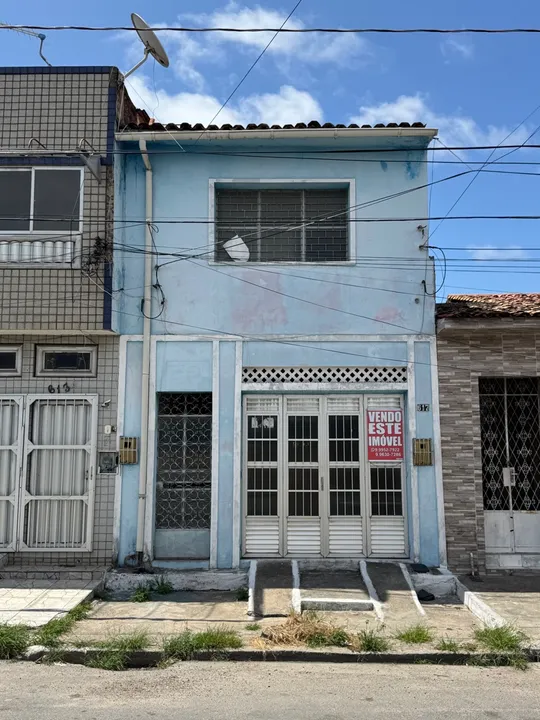 Casa na Ponta Grossa
