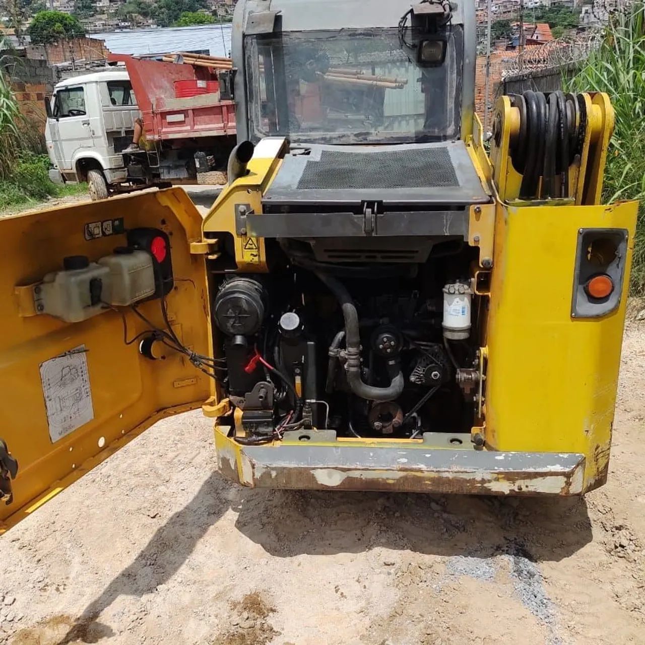 Volvo MC60B Cabinada  - Foto 4