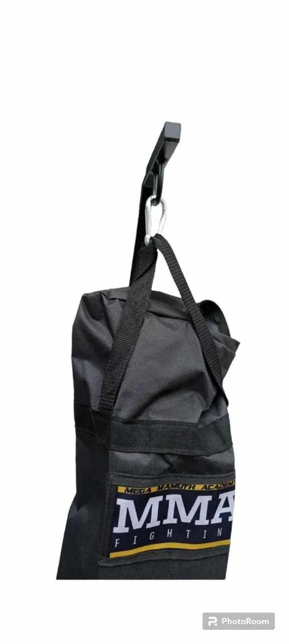 Suporte de parede para saco de pancadas
